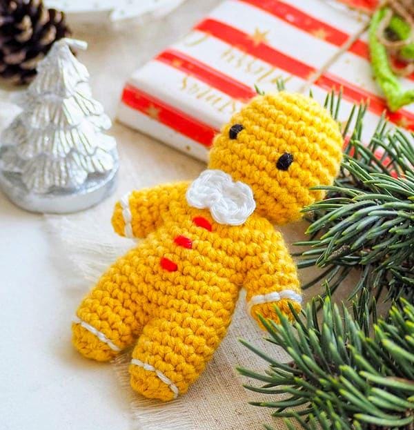 FREE Easy Crochet Gingerbread Man Christmas Amigurumi Patterns PDF | Instant Download, Cute Holiday Craft, Beginner-Friendly Doll Making