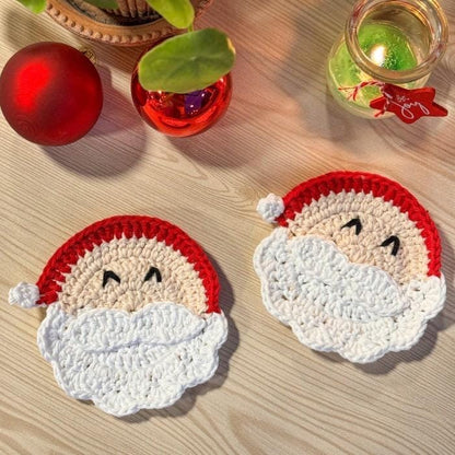 Santa Claus Patterned Coaster | Knitting / Amigurumi Pattern PDF Doll Making